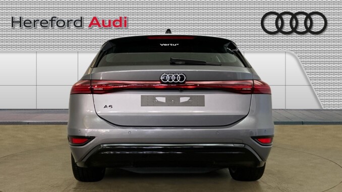Audi A6 210kW 83kWh Sport 5dr Auto Electric Hatchback - Image 8